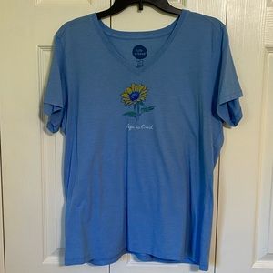 🌼Life Is Good🌼women’s Cool Tee Classic Fit short sleeve t-shirt